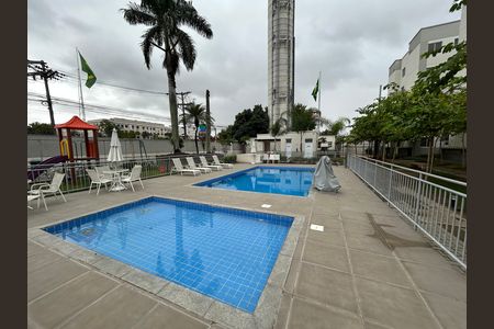Apartamento para alugar com 52m², 2 quartos e sem vagaÁrea comum - Piscina