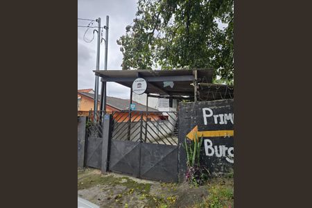 Casa para alugar com 100m², 1 quarto e 1 vaga Casa para alugar com 100m², 1 quarto e 1 vagaFachada