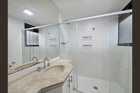 Apartamento para alugar com 145m², 4 quartos e 2 vagasBanheiro da Suíte
