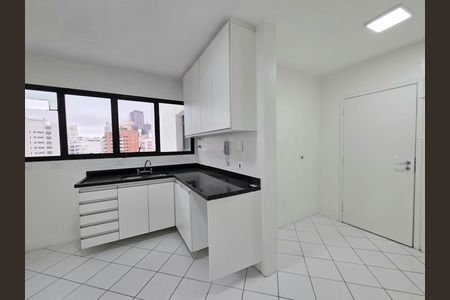 Apartamento para alugar com 145m², 4 quartos e 2 vagasCozinha