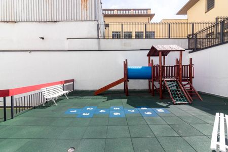 Apartamento para alugar com 145m², 4 quartos e 2 vagasÁrea comum - Playground