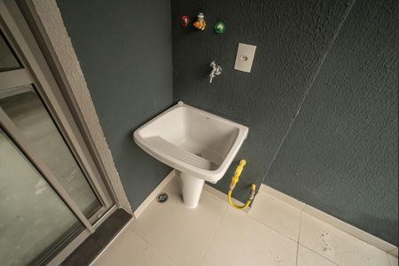 Studio à venda com 34m², 1 quarto e sem vaga Studio à venda com 34m², 1 quarto e sem vagaÁrea de Serviço