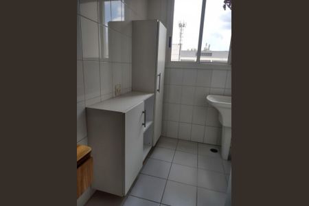Apartamento para alugar com 61m², 2 quartos e 1 vaga Apartamento para alugar com 61m², 2 quartos e 1 vagaBanheiro