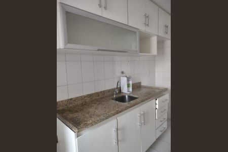 Cozinha de apartamento para alugar com 2 quartos, 61m² em Água Branca, São Paulo
