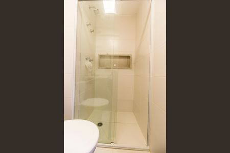 Apartamento à venda com 48m², 2 quartos e 1 vaga Apartamento à venda com 48m², 2 quartos e 1 vagaBanheiro
