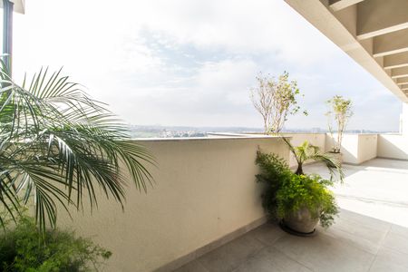 Apartamento à venda com 48m², 2 quartos e 1 vaga Apartamento à venda com 48m², 2 quartos e 1 vagaRooftop