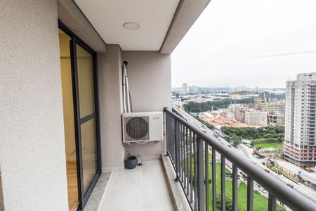 Apartamento à venda com 48m², 2 quartos e 1 vaga Apartamento à venda com 48m², 2 quartos e 1 vagaVaranda