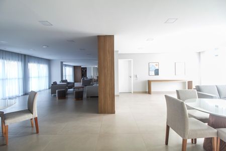 Apartamento à venda com 48m², 2 quartos e 1 vaga Apartamento à venda com 48m², 2 quartos e 1 vagaÁrea comum - Salão de festas