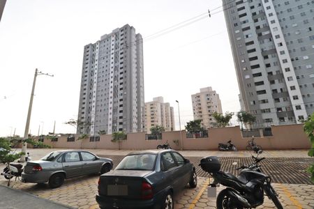 Vista da Sacada de apartamento para alugar com 2 quartos, 50m² em Jardim Espanha, Uberlândia