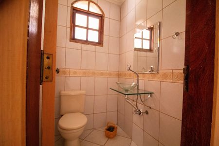 Banheiro Social  de casa à venda com 5 quartos, 330m² em Alto Caiçaras, Belo Horizonte