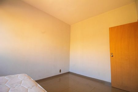Casa à venda com 330m², 5 quartos e 3 vagas Casa à venda com 330m², 5 quartos e 3 vagasSuite 01
