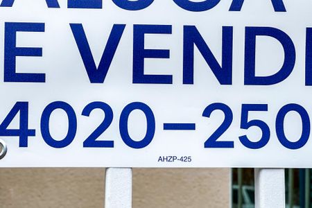 Apartamento à venda com 33m², 1 quarto e sem vaga Apartamento à venda com 33m², 1 quarto e sem vagaPlaca