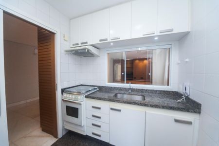 Apartamento para alugar com 92m², 2 quartos e 2 vagas Apartamento para alugar com 92m², 2 quartos e 2 vagasCozinha