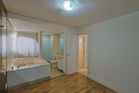 Cozinha de apartamento para alugar com 2 quartos, 92m² em Vila da Serra, Nova Lima