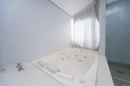 Apartamento para alugar com 92m², 2 quartos e 2 vagas Apartamento para alugar com 92m², 2 quartos e 2 vagasBanheiro suite