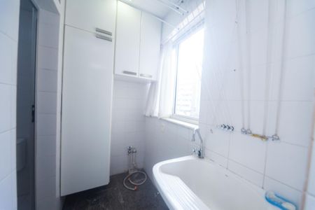 Apartamento para alugar com 92m², 2 quartos e 2 vagas Apartamento para alugar com 92m², 2 quartos e 2 vagasÁrea de Serviço
