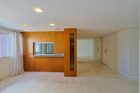 Sala de apartamento para alugar com 2 quartos, 92m² em Vila da Serra, Nova Lima