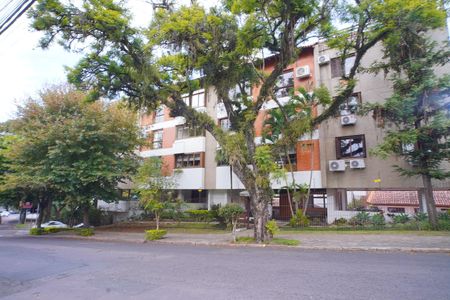 Apartamento à venda com 121m², 3 quartos e 2 vagasFachada 