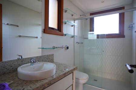 Apartamento à venda com 121m², 3 quartos e 2 vagasBanheiro suíte 