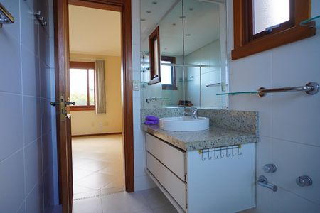Apartamento à venda com 121m², 3 quartos e 2 vagasBanheiro suíte 
