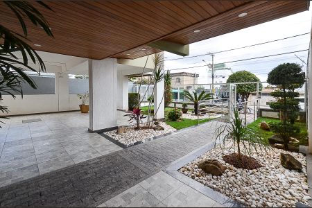 Apartamento para alugar com 65m², 3 quartos e 1 vaga Apartamento para alugar com 65m², 3 quartos e 1 vagaEntrada