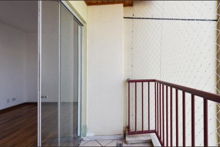 Varanda de apartamento para alugar com 3 quartos, 65m² em Santa Cruz, Belo Horizonte