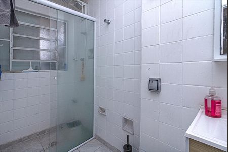 Apartamento à venda com 52m², 2 quartos e 1 vaga Apartamento à venda com 52m², 2 quartos e 1 vagabanheiro social_1
