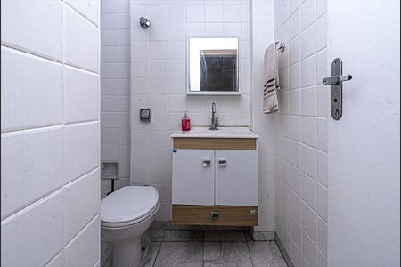 Apartamento à venda com 52m², 2 quartos e 1 vaga Apartamento à venda com 52m², 2 quartos e 1 vagabanheiro social_2
