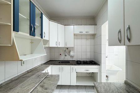 Apartamento para alugar com 56m², 2 quartos e 1 vaga Apartamento para alugar com 56m², 2 quartos e 1 vagaCozinha
