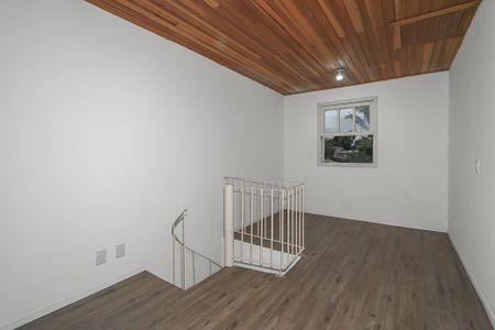 Quarto de casa de condomínio para alugar com 1 quarto, 36m² em Bom Jesus, Porto Alegre