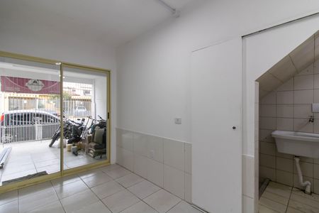 Kitnet de casa para alugar com 0 quarto, 11m² em Vila Barros, Guarulhos
