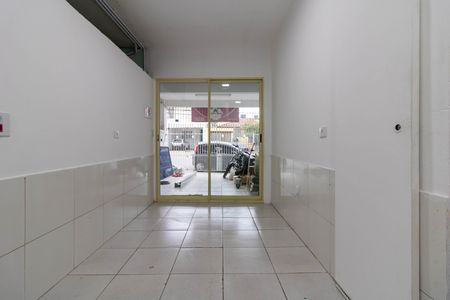 Kitnet de casa para alugar com 0 quarto, 11m² em Vila Barros, Guarulhos