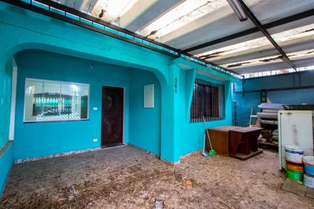 Casa à venda com 320m², 2 quartos e 2 vagas Casa à venda com 320m², 2 quartos e 2 vagasGaragem
