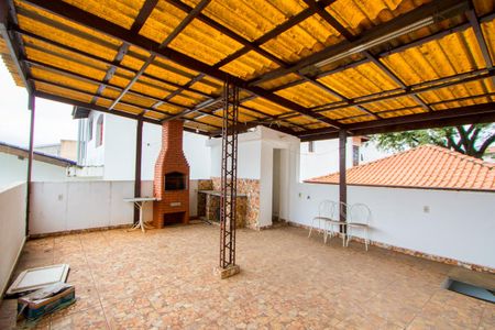 Casa à venda com 320m², 2 quartos e 2 vagas Casa à venda com 320m², 2 quartos e 2 vagasEspaço gourmet