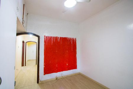 Casa à venda com 320m², 2 quartos e 2 vagas Casa à venda com 320m², 2 quartos e 2 vagasQuarto 2