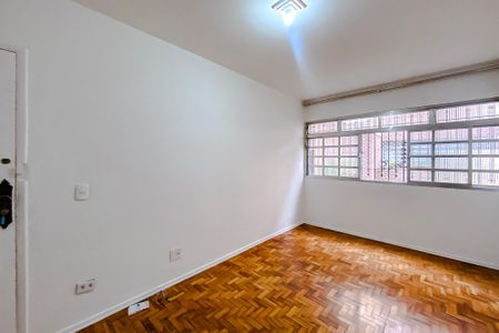 Apartamento à venda com 76m², 2 quartos e 1 vaga Apartamento à venda com 76m², 2 quartos e 1 vagaSala