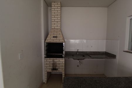 Apartamento para alugar com 45m², 2 quartos e 1 vagaÁrea comum - Churrasqueira