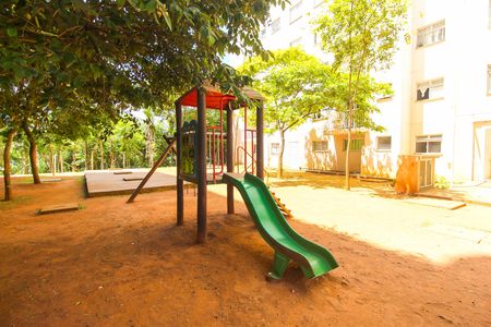 Apartamento à venda com 54m², 2 quartos e sem vaga Apartamento à venda com 54m², 2 quartos e sem vagaÁrea comum - Playground