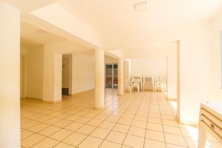 Apartamento à venda com 54m², 2 quartos e sem vaga Apartamento à venda com 54m², 2 quartos e sem vagaÁrea comum - Salão de festas