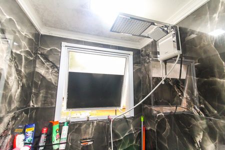 Apartamento à venda com 54m², 2 quartos e sem vaga Apartamento à venda com 54m², 2 quartos e sem vagaBanheiro