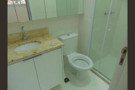 Apartamento à venda com 75m², 3 quartos e 2 vagasBanheiro 2