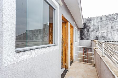 Casa para alugar com 32m², 1 quarto e sem vaga Casa para alugar com 32m², 1 quarto e sem vagaVaranda