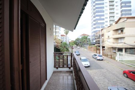 Apartamento para alugar com 80m², 3 quartos e sem vagaSacada