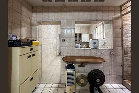 Casa à venda com 2 quartos, 85m² em Vila Hamburguesa, São Paulo