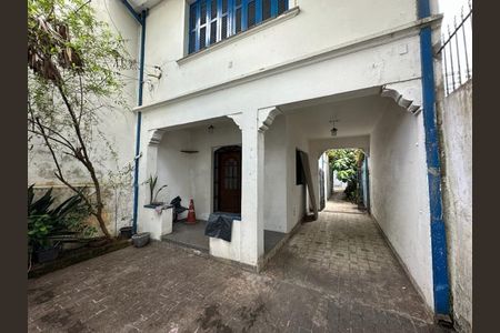 Casa à venda com 205m², 4 quartos e 3 vagas