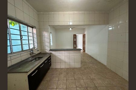 Casa à venda com 205m², 4 quartos e 3 vagas
