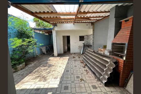 Casa à venda com 205m², 4 quartos e 3 vagas