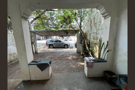 Casa à venda com 205m², 4 quartos e 3 vagas