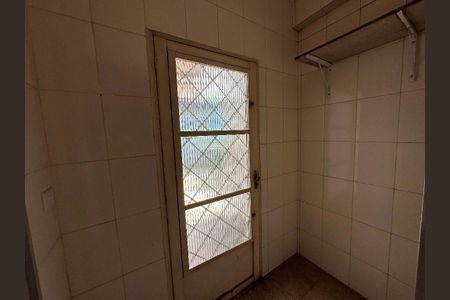 Casa à venda com 205m², 4 quartos e 3 vagas