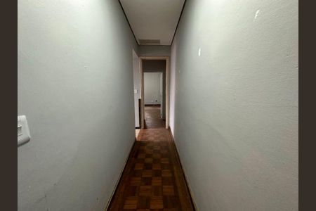 Casa à venda com 205m², 4 quartos e 3 vagas